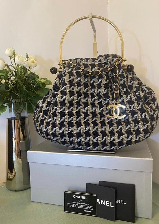 Rare Chanel 05P Runway Tweed Top Handle Basket Bag