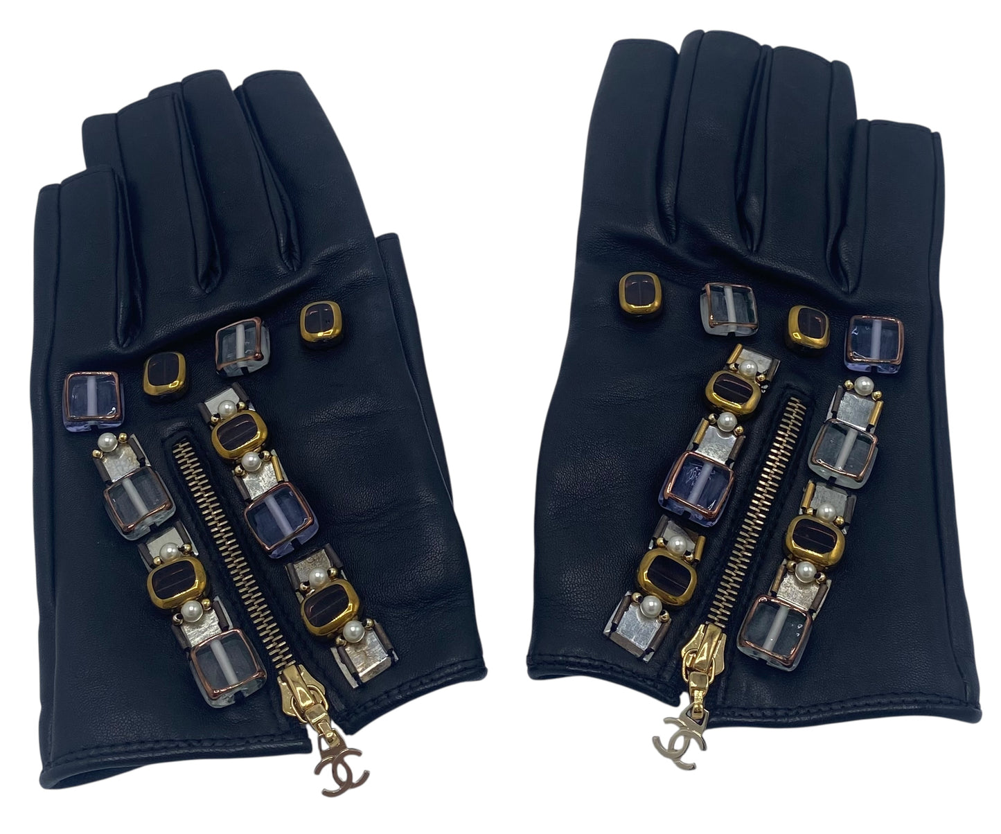 RARE New Chanel 11A Paris Byzance Black Leather Stones Gloves Size 7
