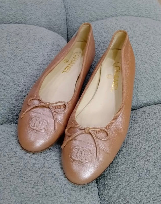 Chanel Rose Gold Leather CC Cap Toe Bow Ballet Flats EU 38C