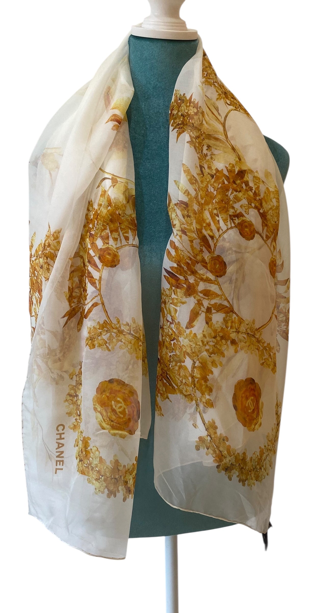 NWT Chanel 18C Paris-Greece XL Silk Wrap Scarf Cover Up Sarong Pareo