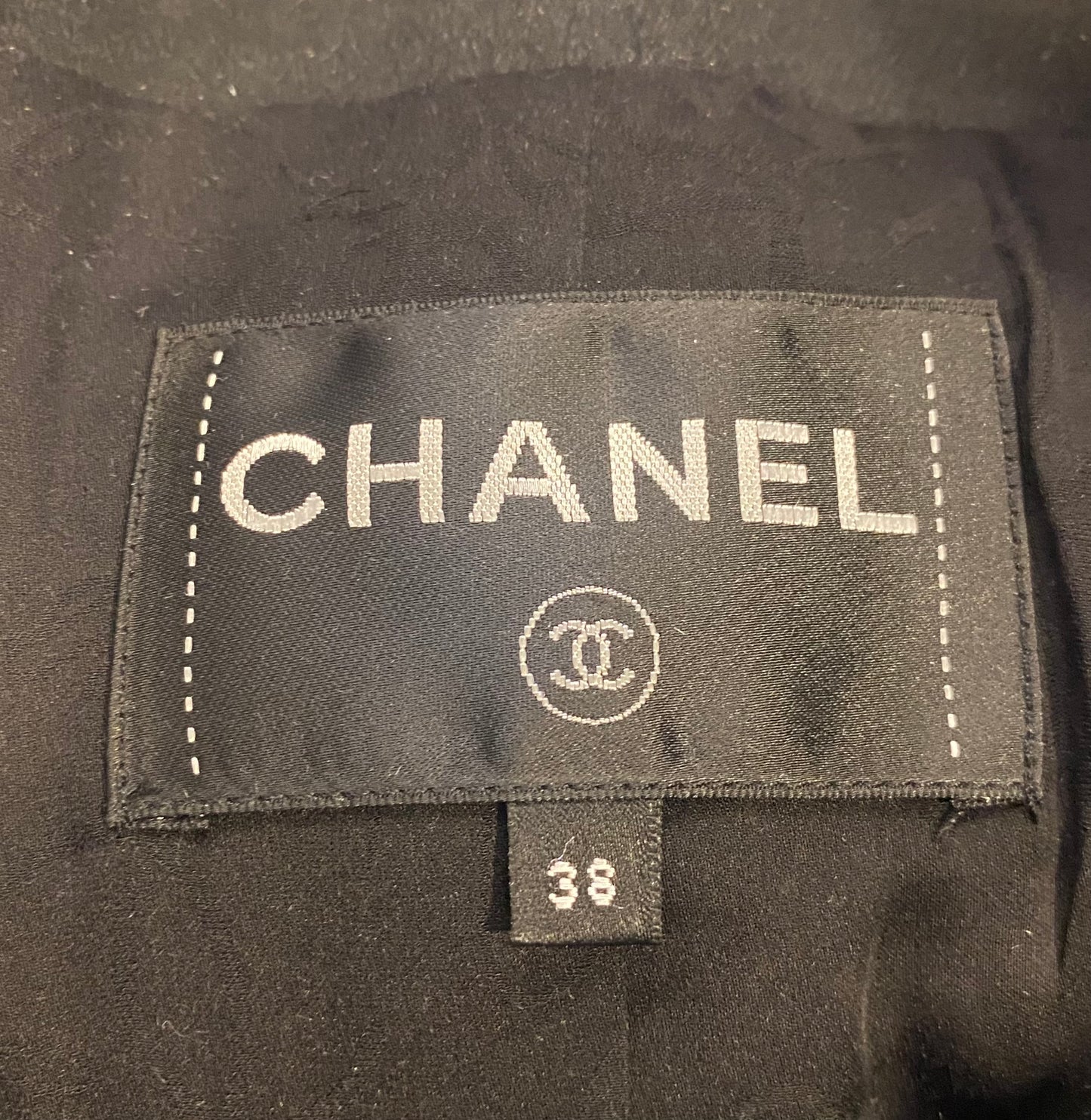 Chanel 17A Space Station Black White Ecru Metallic Fantasy Tweed Jacket FR 38