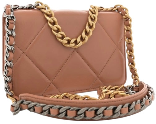 Chanel 19 Caramel Lambskin 21P
Wallet On Chain WOC Mixed Metal Hardware