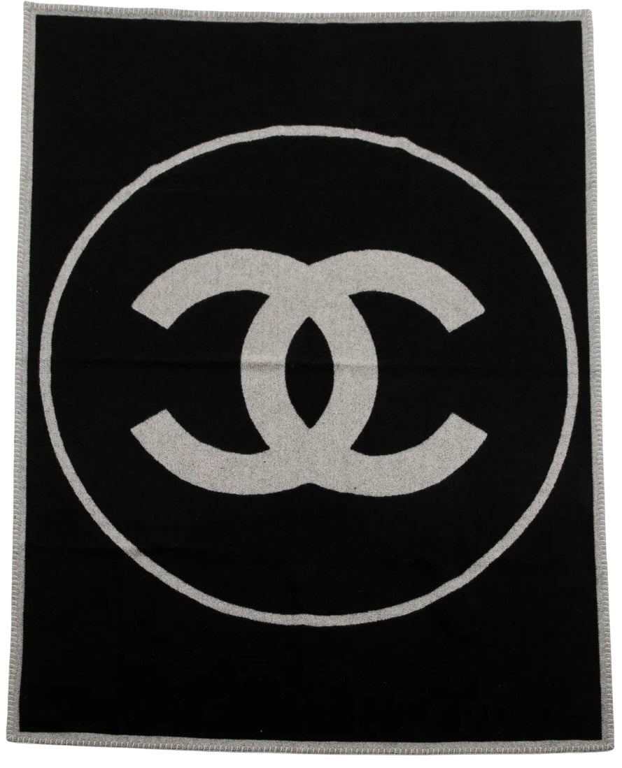 NWT Large Chanel Black & Grey Wool Cashmere CC Throw Blanket Decor