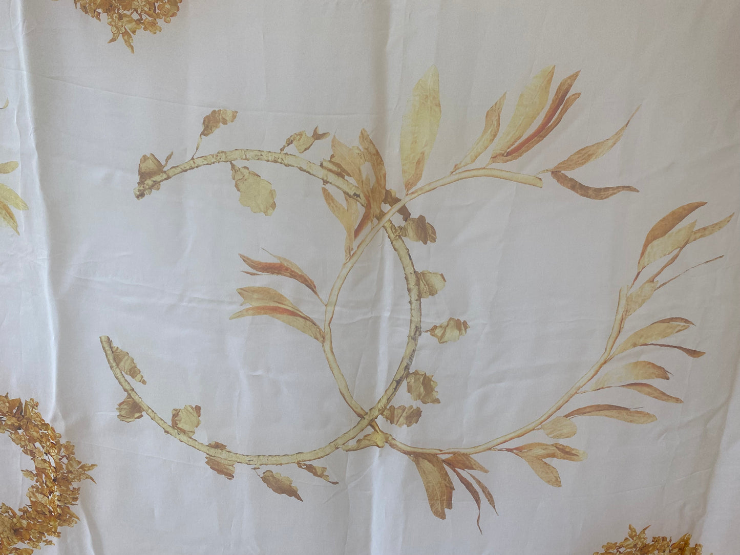 NWT Chanel 18C Paris-Greece XL Silk Wrap Scarf Cover Up Sarong Pareo