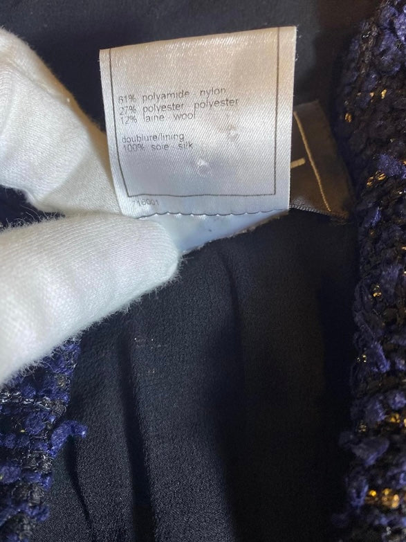 Chanel 04P Navy & Black Lesage Tweed Pearls CC Logo Button Blazer Jacket FR 42