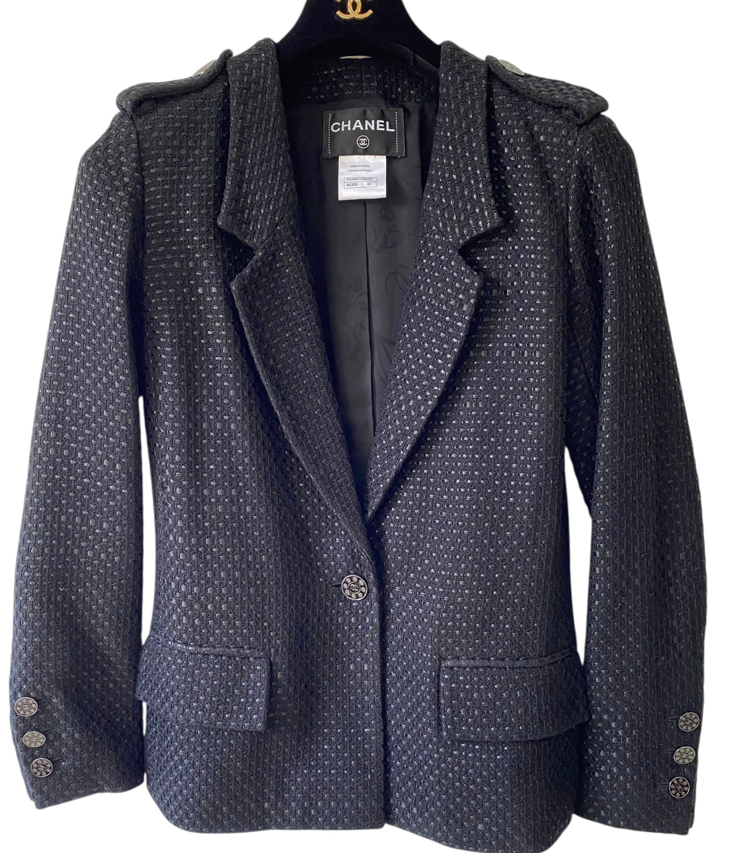 Chanel 16C Timeless Paris Seoul Black Tweed Jacket FR 40