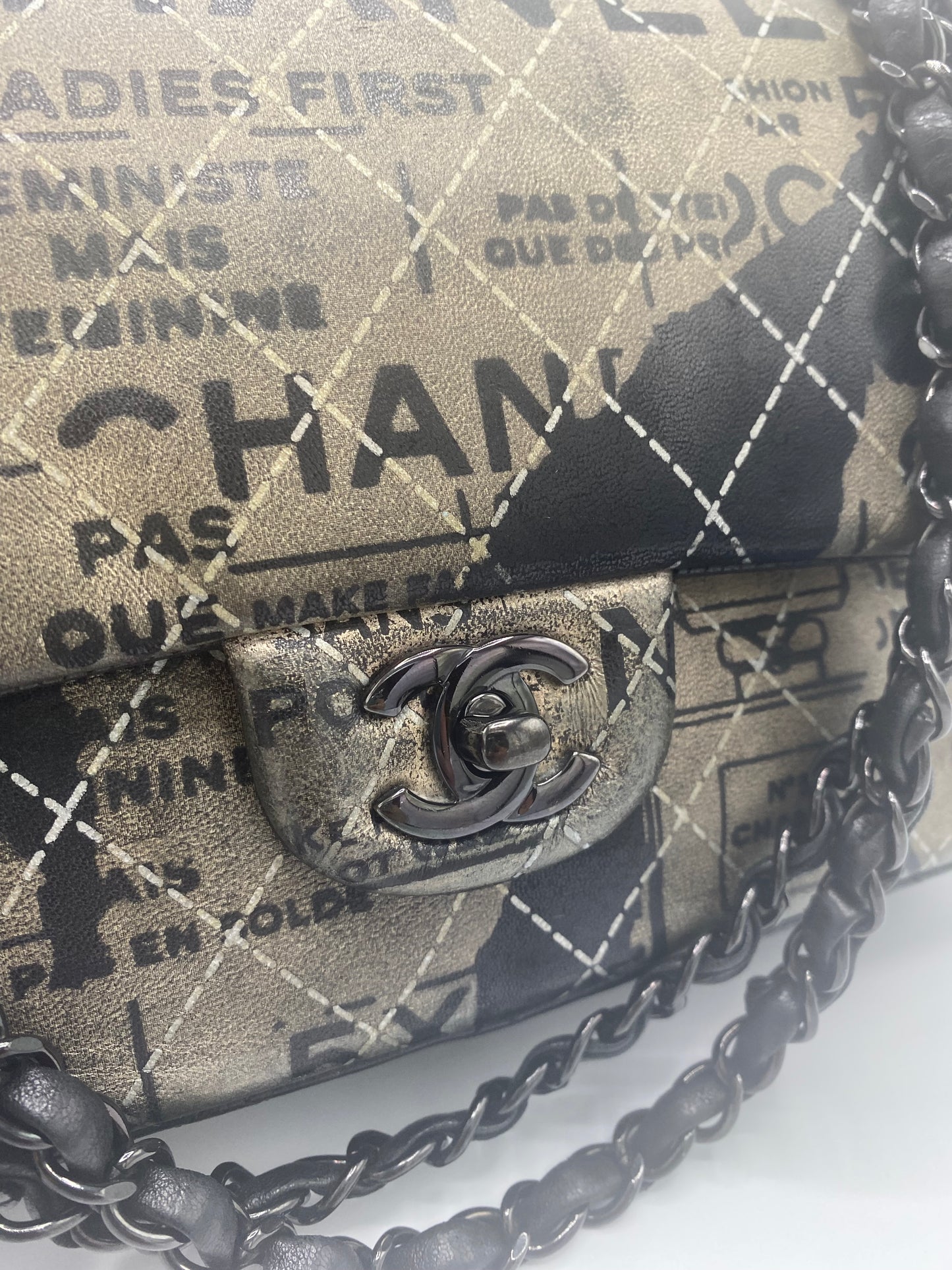 CHANEL 2015 GRAFFITI NEWSPAPER MEDIUM CLASSIC DOUBLE FLAP BAG SO BLACK