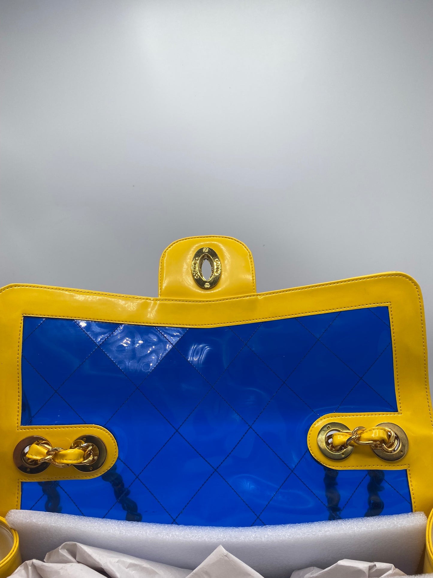 Extremely Rare Gem! 95P Barbie Bicolor Yellow and Blue Vinyl Maxi PVC Patent Flap Bag!
