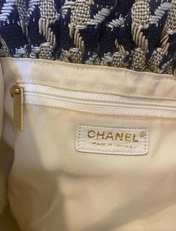 Rare Chanel 05P Runway Tweed Top Handle Basket Bag