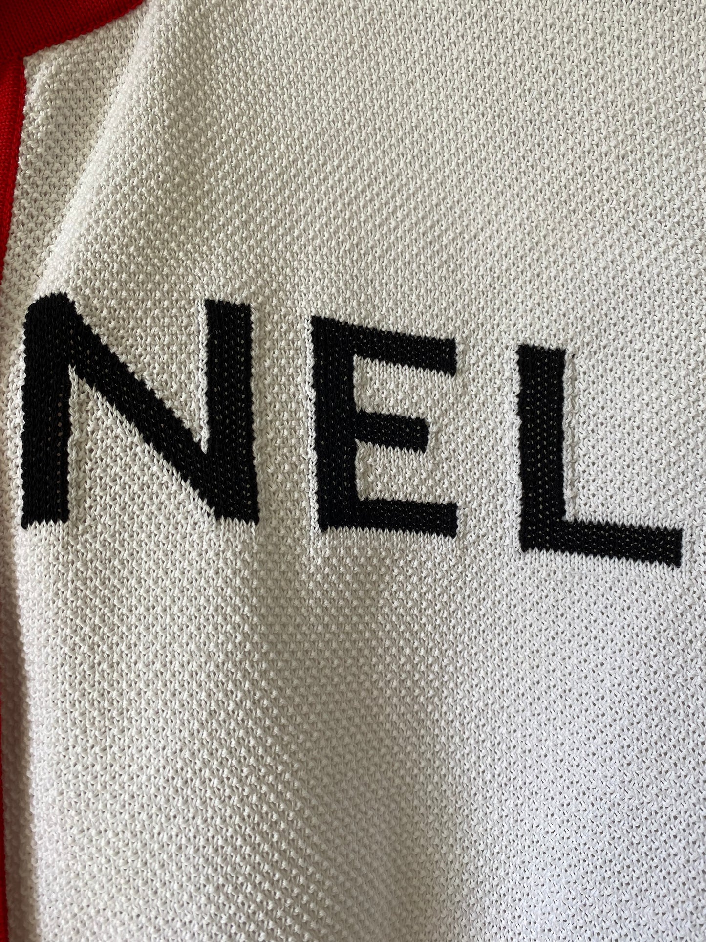 Chanel 19S Iconic White Red Cropped Cardigan Sweater FR 38