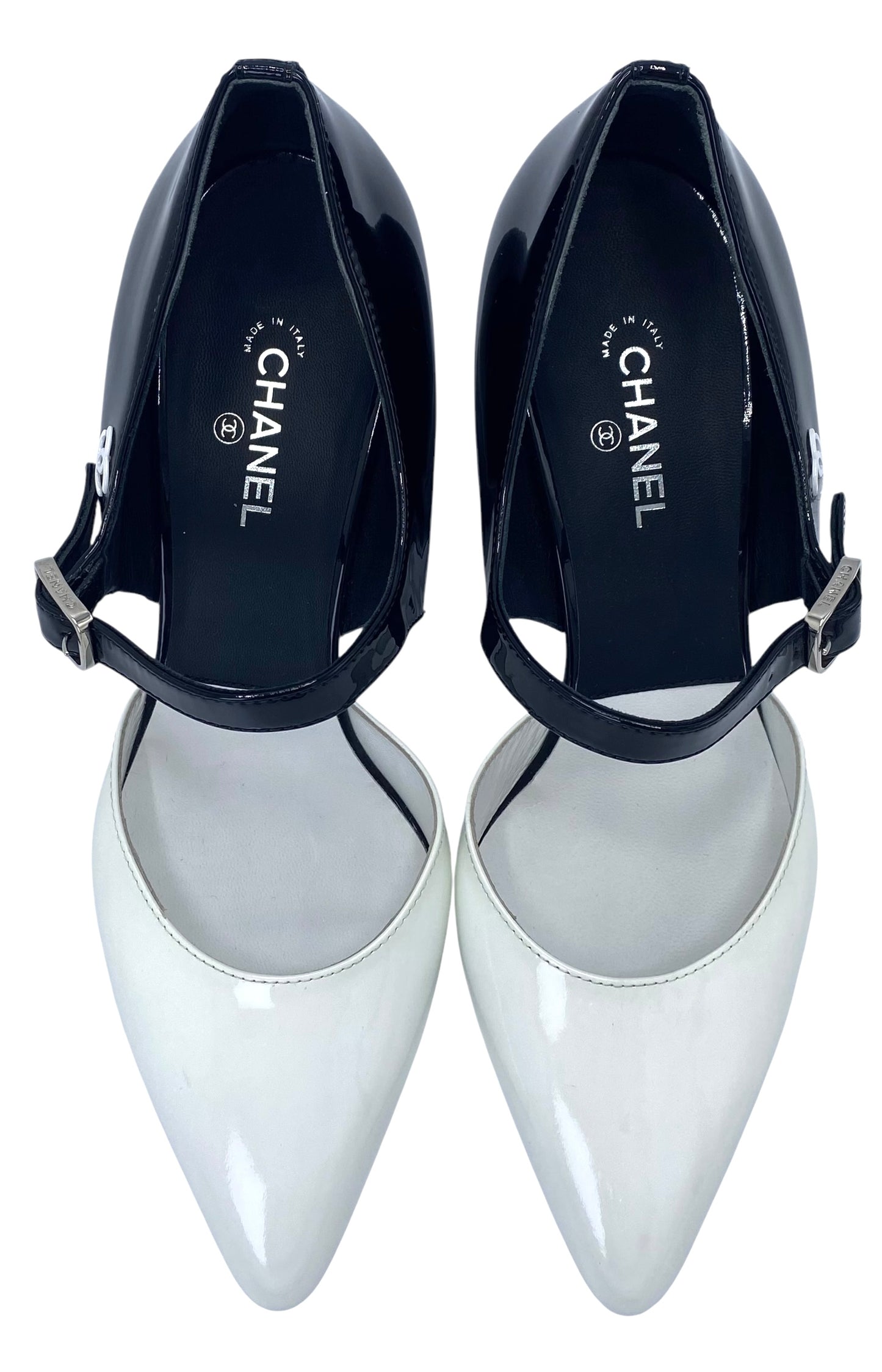 New Unworn Chanel 20C White Black Patent D'Orsay Mary Jane Heels EU 38.5C