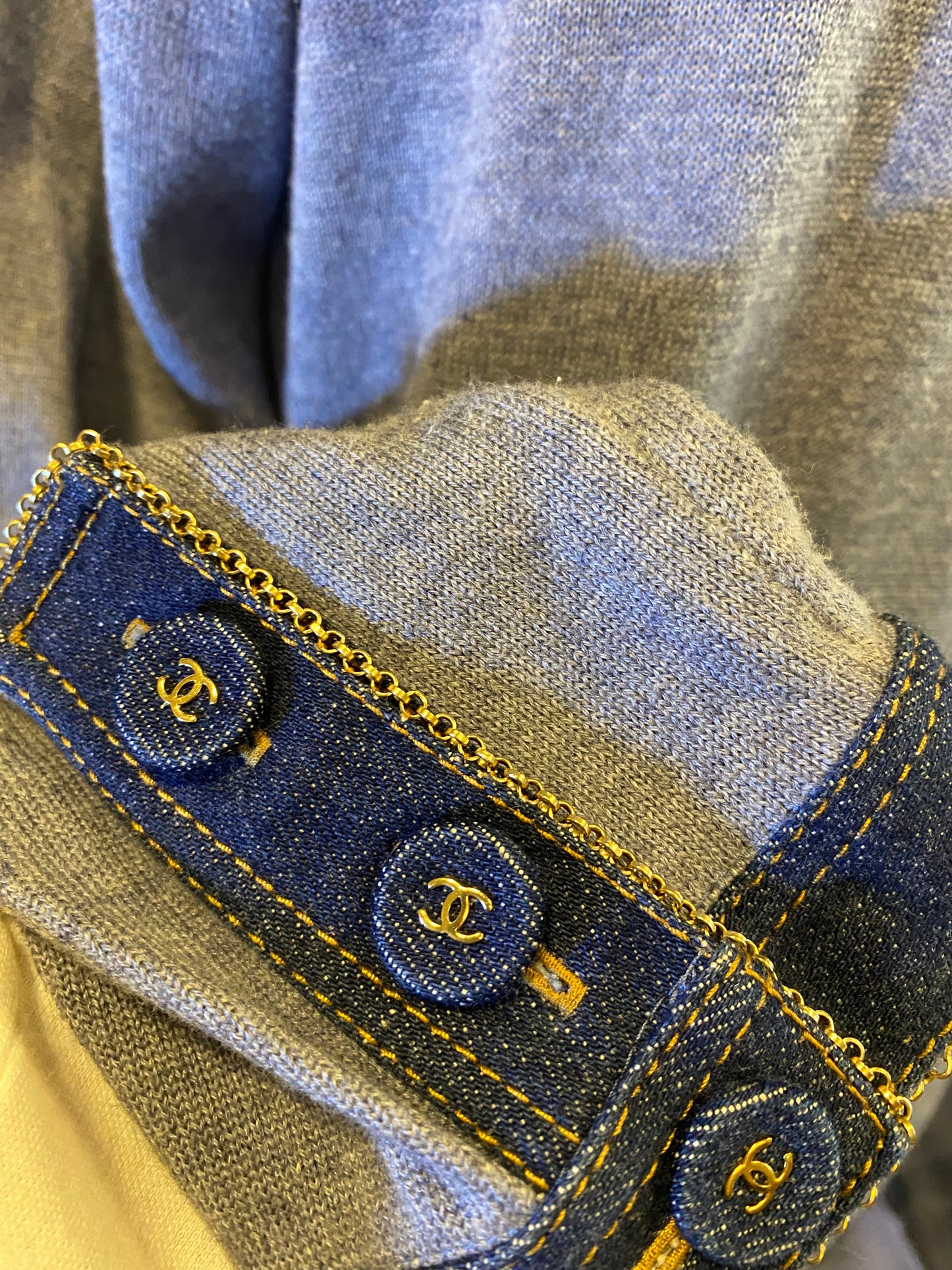 Chanel 07P Spring Blue Denim Trim Chain Link Cardigan Jacket Size FR 40/42
