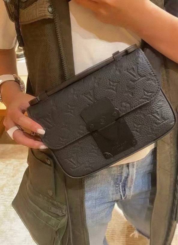 Louis Vuitton Matte Black Taurillon Monogram S Lock Sling Crossbody Waist Bag