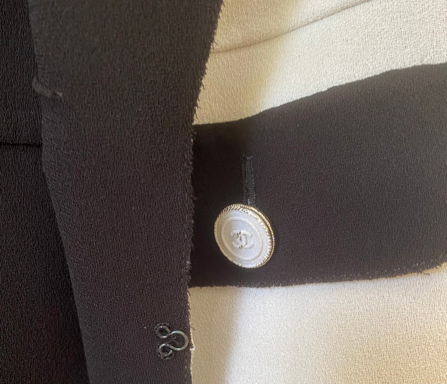 Chanel 14S Runway White & Black Jacket FR 36