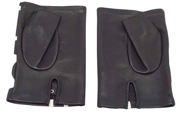 Chanel 22S All Over CC Logo Leather Black White Fingerless Gloves 7.5