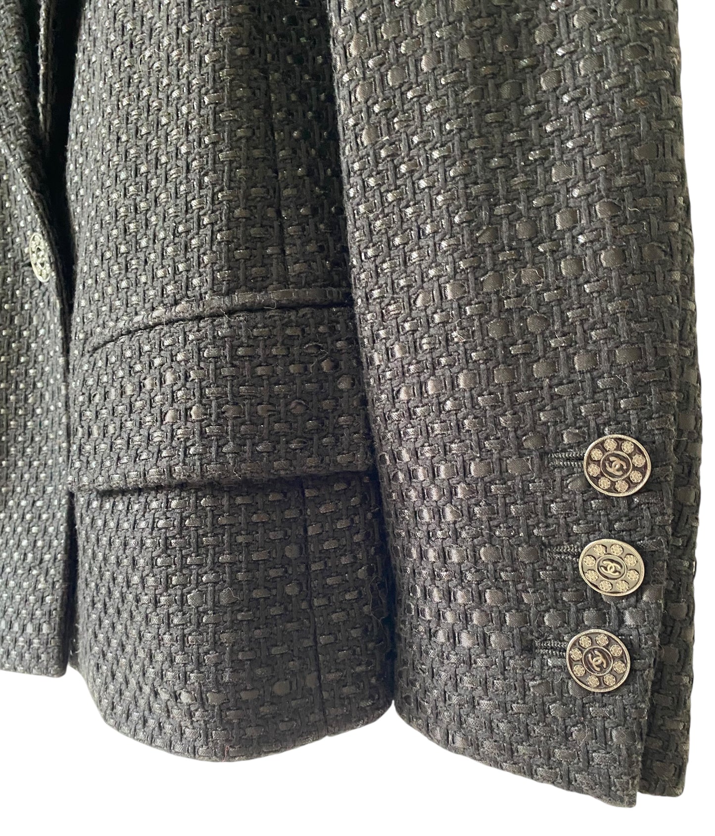 Chanel 16C Timeless Paris Seoul Black Tweed Jacket FR 40