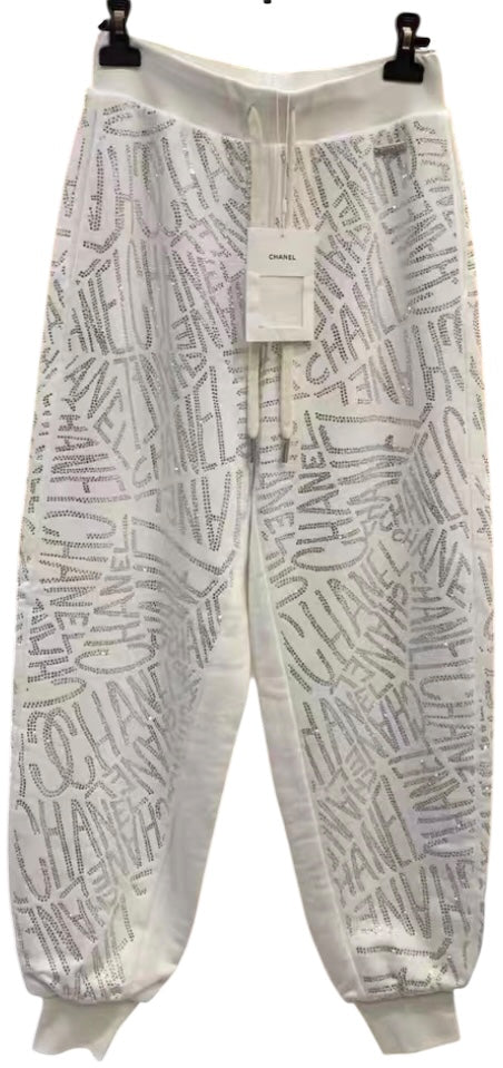Chanel NWT 21N Coco Niege Swarovski CC White SweatPants Warm Winter Sport Pants FR 34