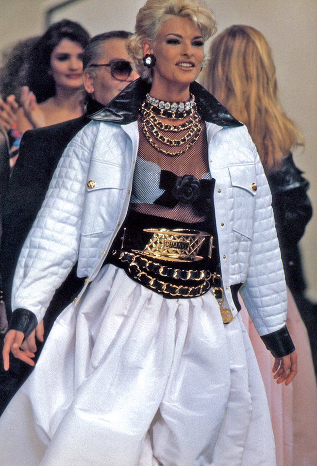 Iconic Vintage Chanel 93P Jumbo Gold Chain CC Logo Black Leather Belt Necklace