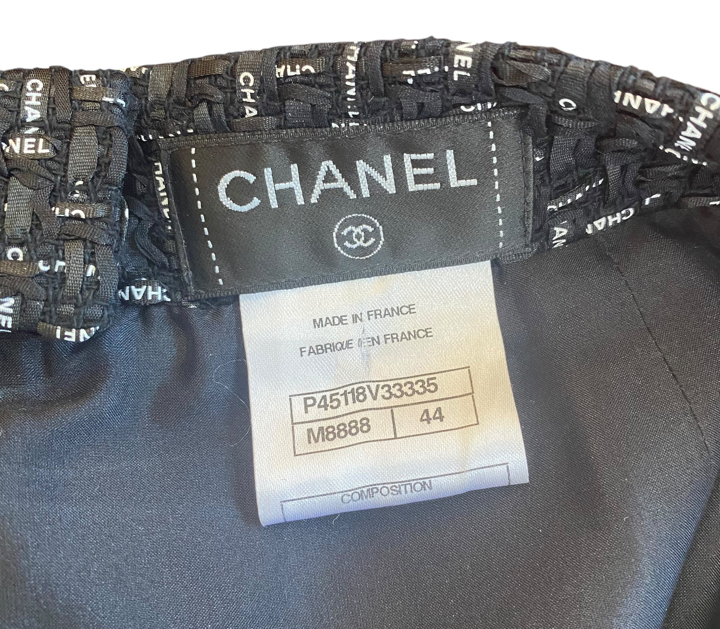 Rare Chanel 13C Paris Versailles Classic Black & White Signature Ribbon Tweed Skirt FR 44