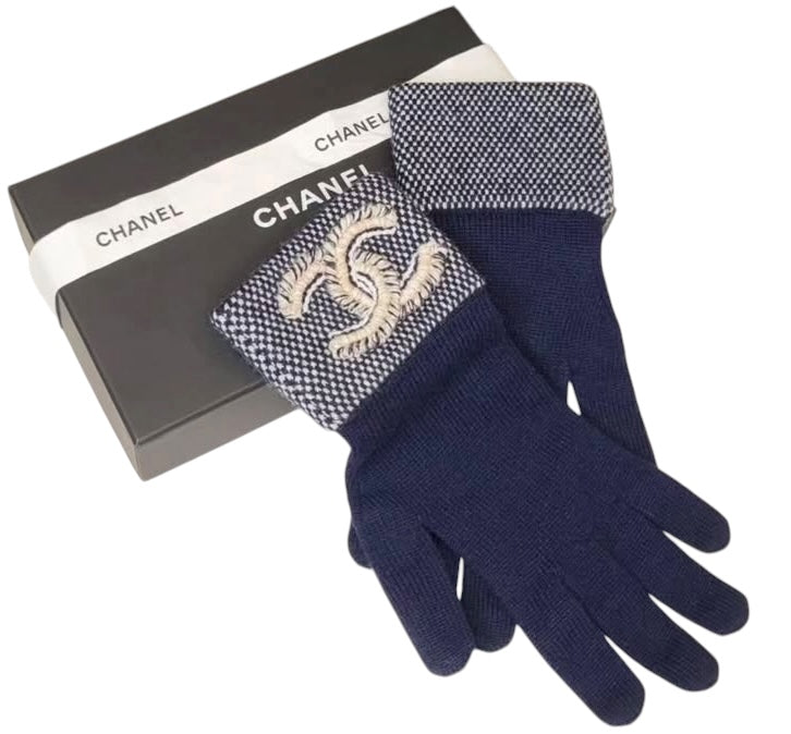 Chanel 20A Navy Blue White Ecru CC Cashmere Gloves