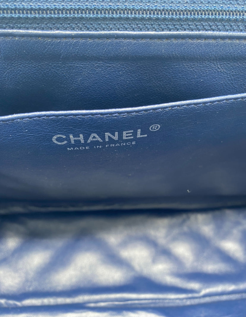 Chanel Navy Blue Soft Caviar Maxi Classic Flap Bag Silver Hardware SHW