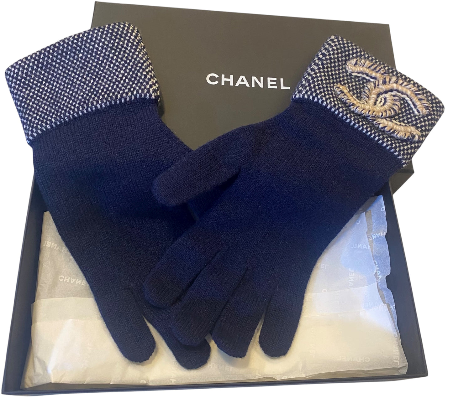 Chanel 20A Navy Blue White Ecru CC Cashmere Gloves