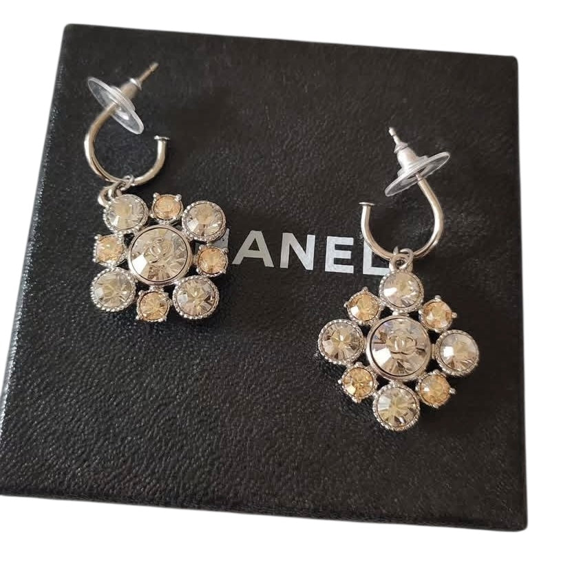 NIB Chanel Classic Crystal CC Hoop Dangle Drop Earrings