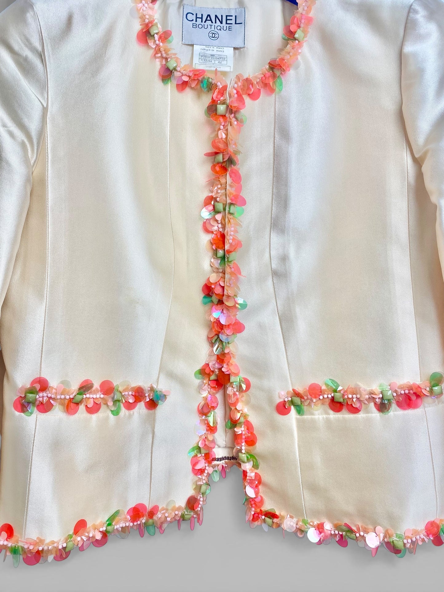 Vintage Chanel 96P Barbie Ivory Shantung Silk Sequin Beaded Pallets Jacket FR 42
