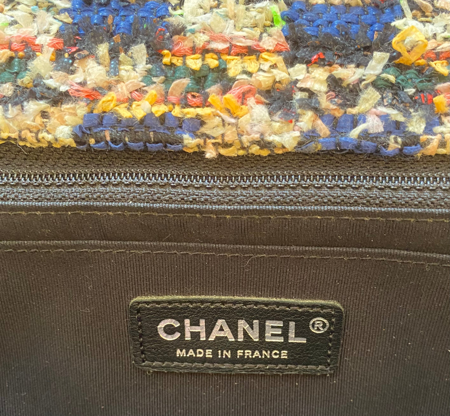 Chanel 15C Paris Dubai Pom Pom Tweed Jumbo Flap Bag