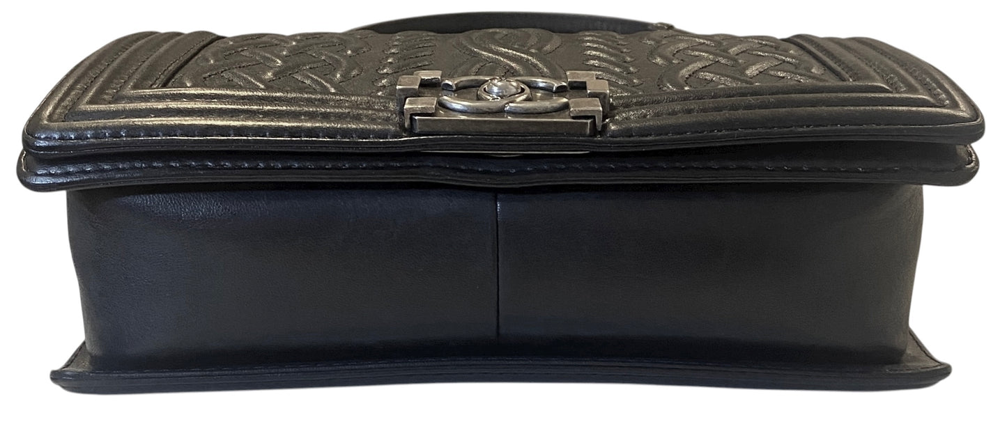 Chanel 13A Paris Edinburgh Black Lambskin Old Medium Embossed Celtic Knot Boy Flap Bag
