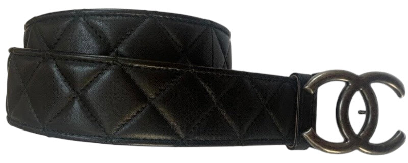 Chanel 10A Black Quilted Lambskin Ruthenium Silver CC Logo Belt 90/36