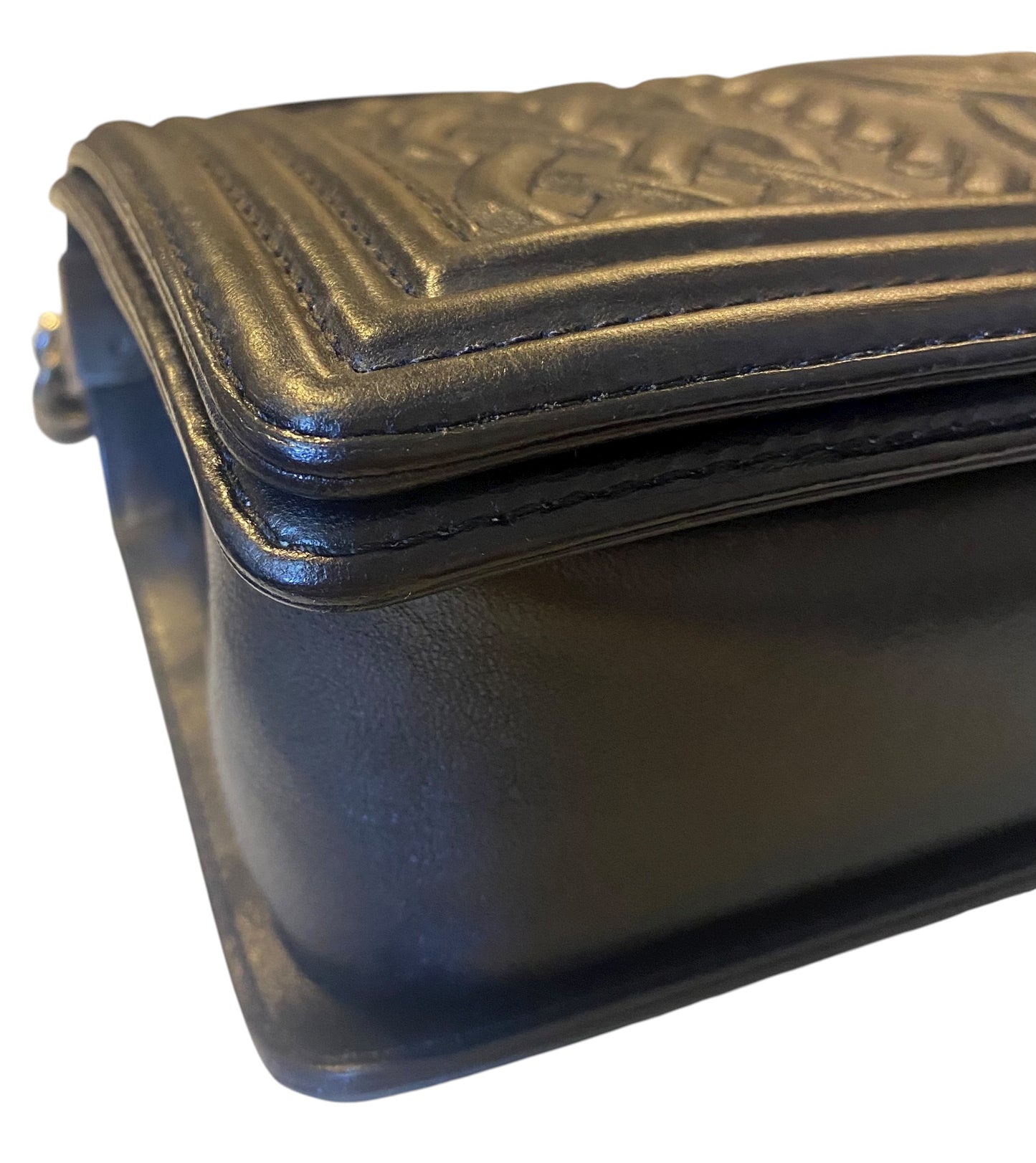Chanel 13A Paris Edinburgh Black Lambskin Old Medium Embossed Celtic Knot Boy Flap Bag