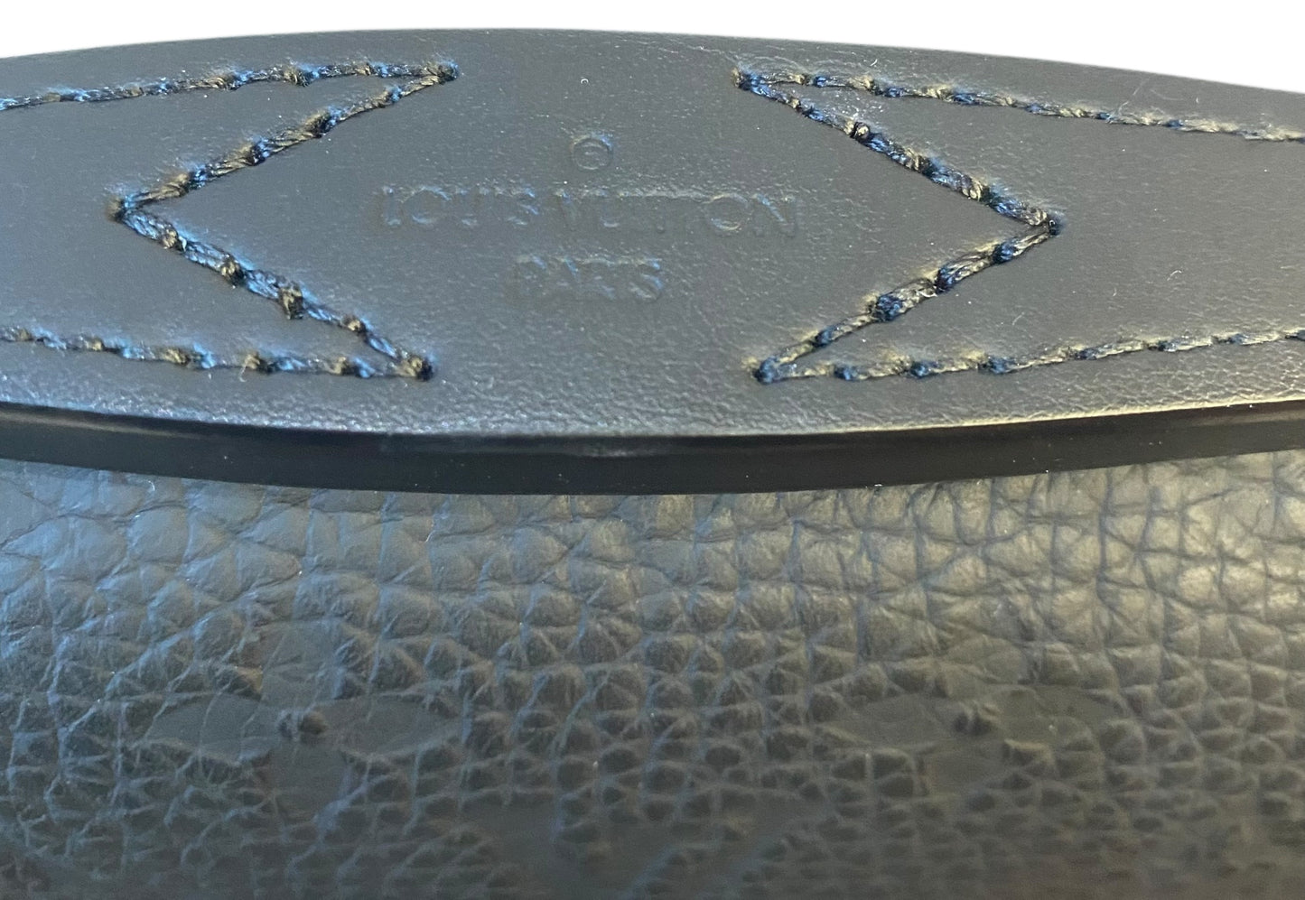 Louis Vuitton Matte Black Taurillon Monogram S Lock Sling Crossbody Waist Bag