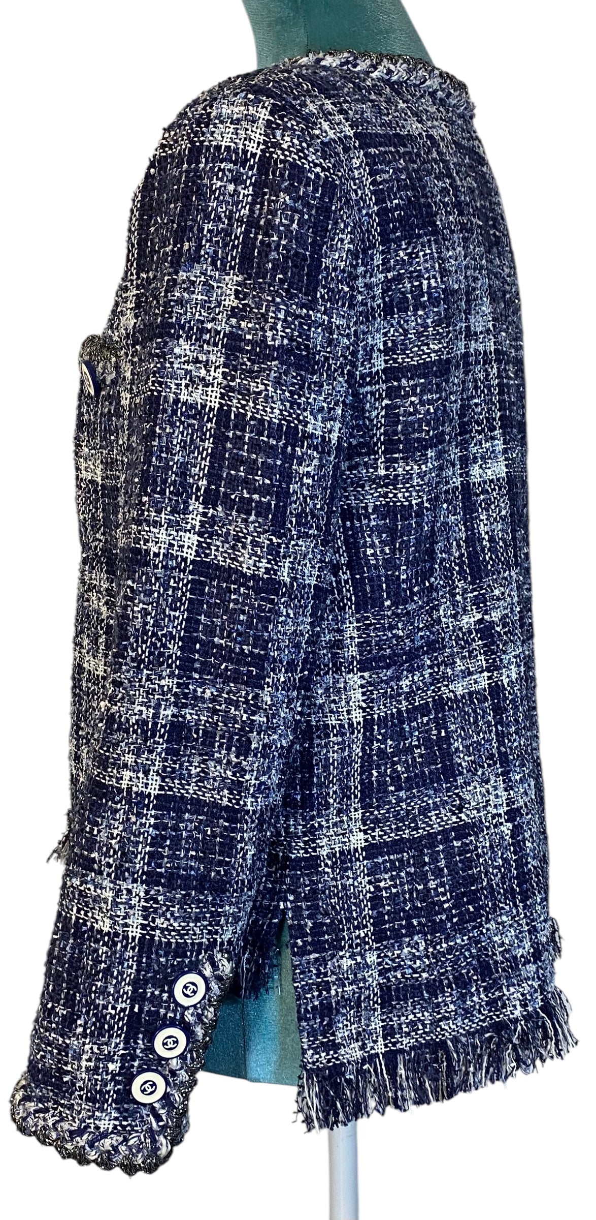 CHANEL 18P BLUE FANTASY TWEED LESAGE JACKET FR 42