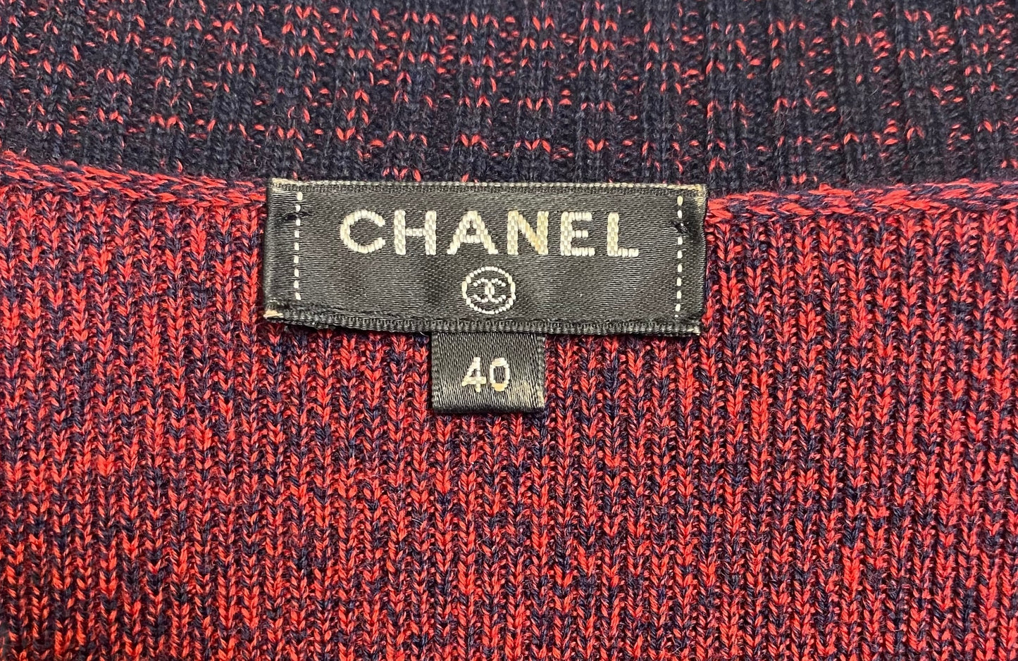 Chanel 2019 Burgundy Navy Wool Cashmere Tweed Trim CC Buttons Dress FR 40