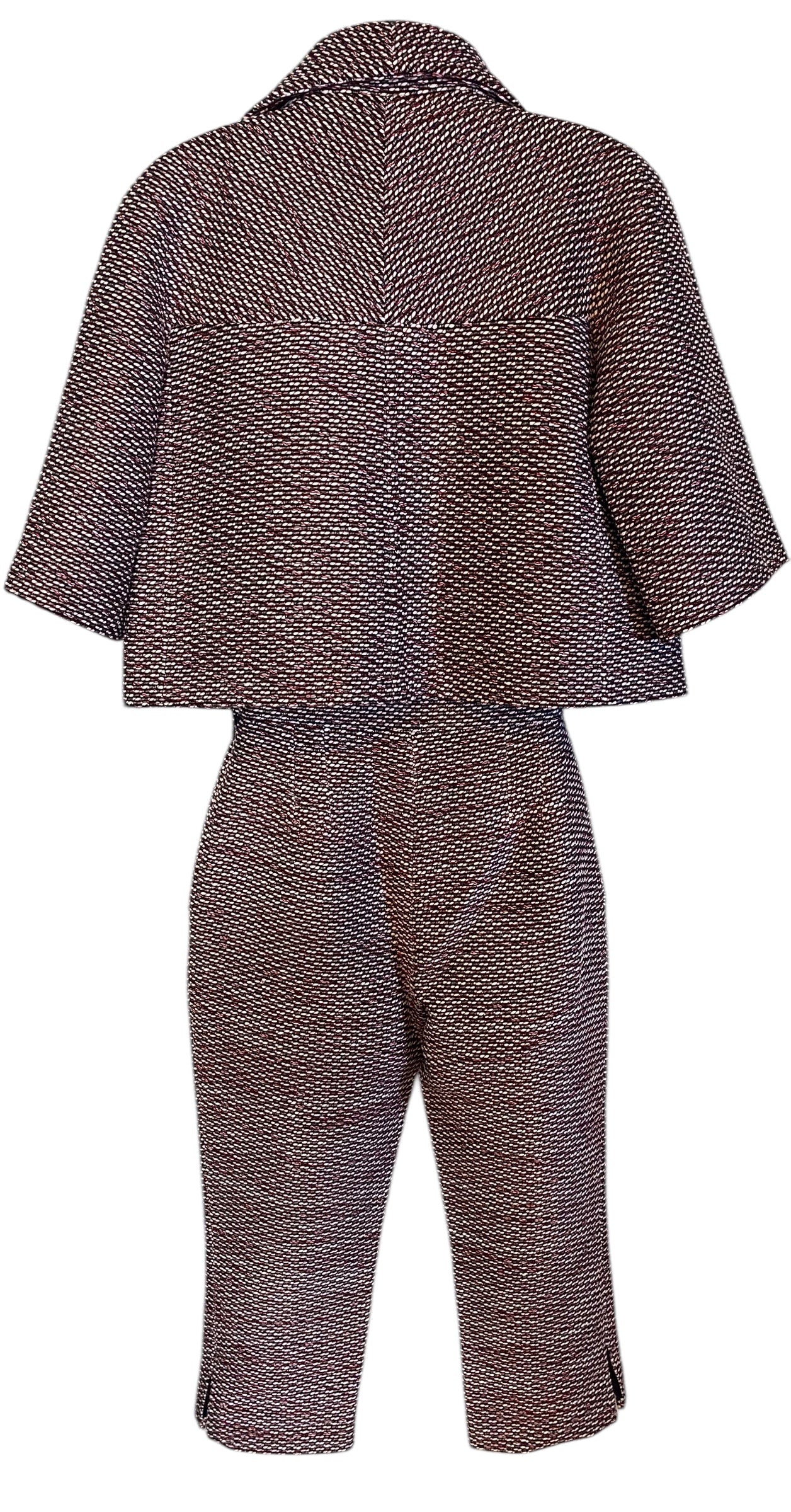 Chanel 19C La Pausa Runway 2 Piece Set Tweed Jacket Matching Capri Pants FR 38