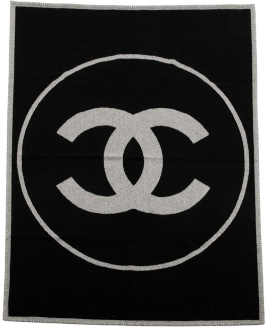 NWT Large Chanel Black & Grey Wool Cashmere CC Throw Blanket Decor
