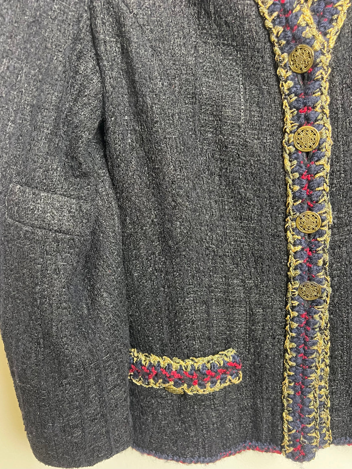 CHANEL 10A PARIS-SHANGHAI BLACK TWEED BRAIDED TRIM JACKET FR 42