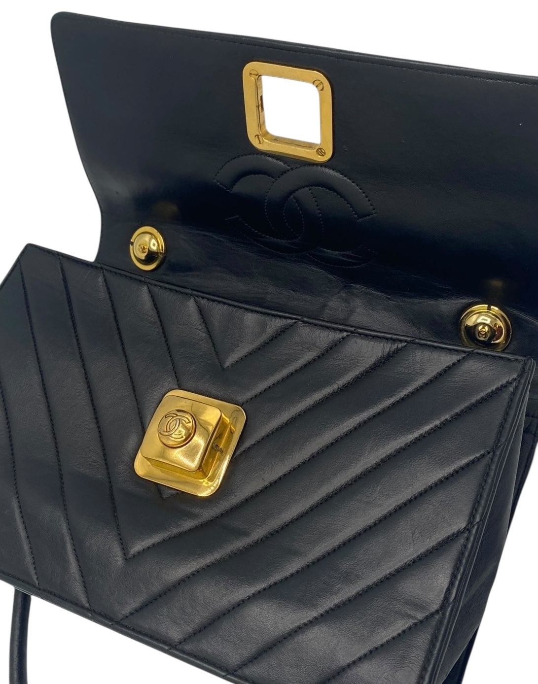 Vintage Chanel 90’s Medium Black Chevron Lambskin Crossbody Flap Bag 24K GHW
