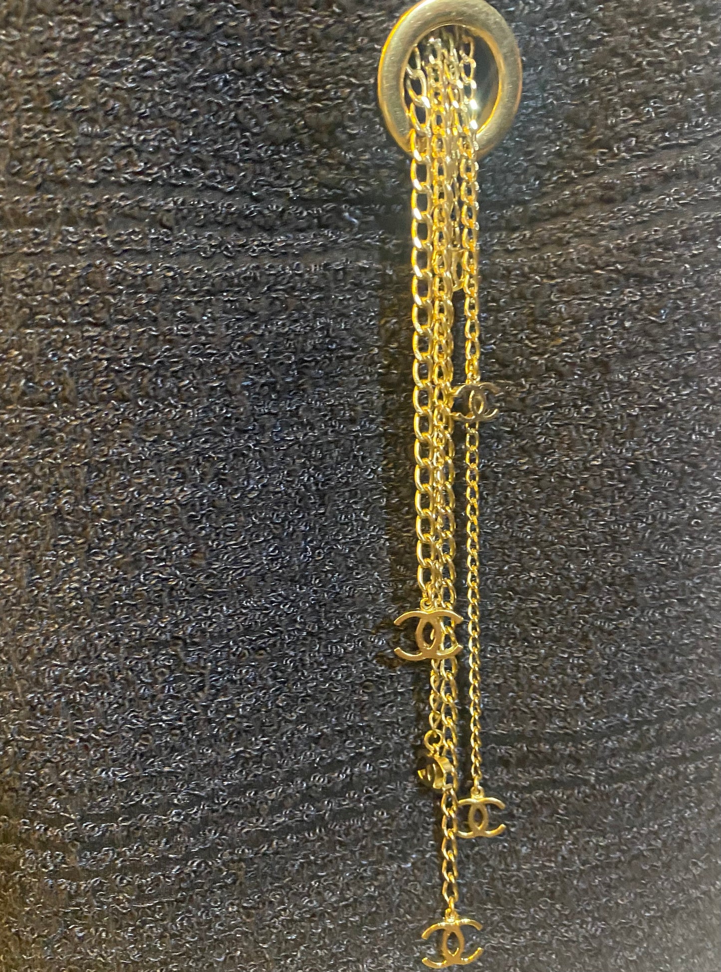 CHANEL 08P RUNWAY BLACK TWEED DRESS GOLD CC LOGO CHAINS FR 50