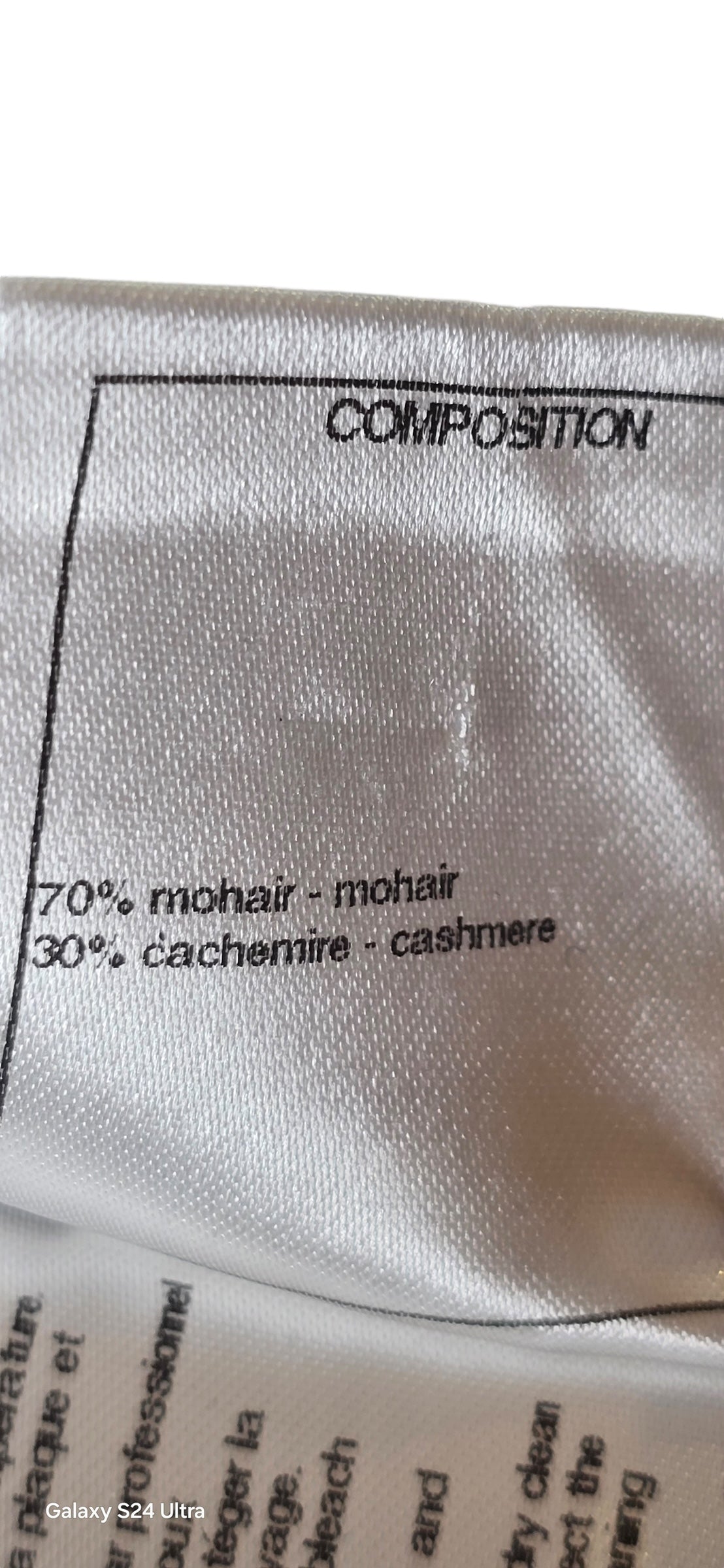Chanel Cashmere CC Pearl Light Gray Short Sleeve Sweater Blouse FR 38