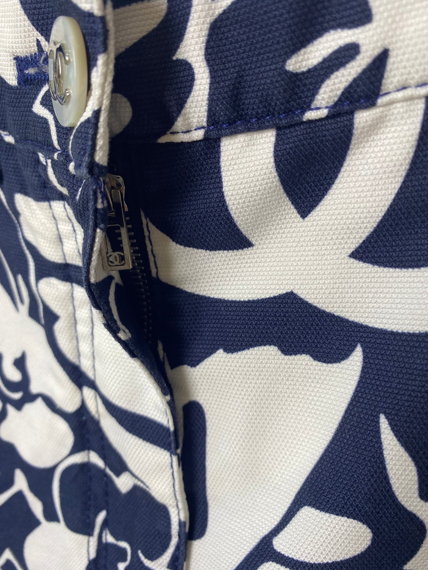 Chanel 2021 Coco Beach Navy Blue White Mini Cotton Shorts FR 38