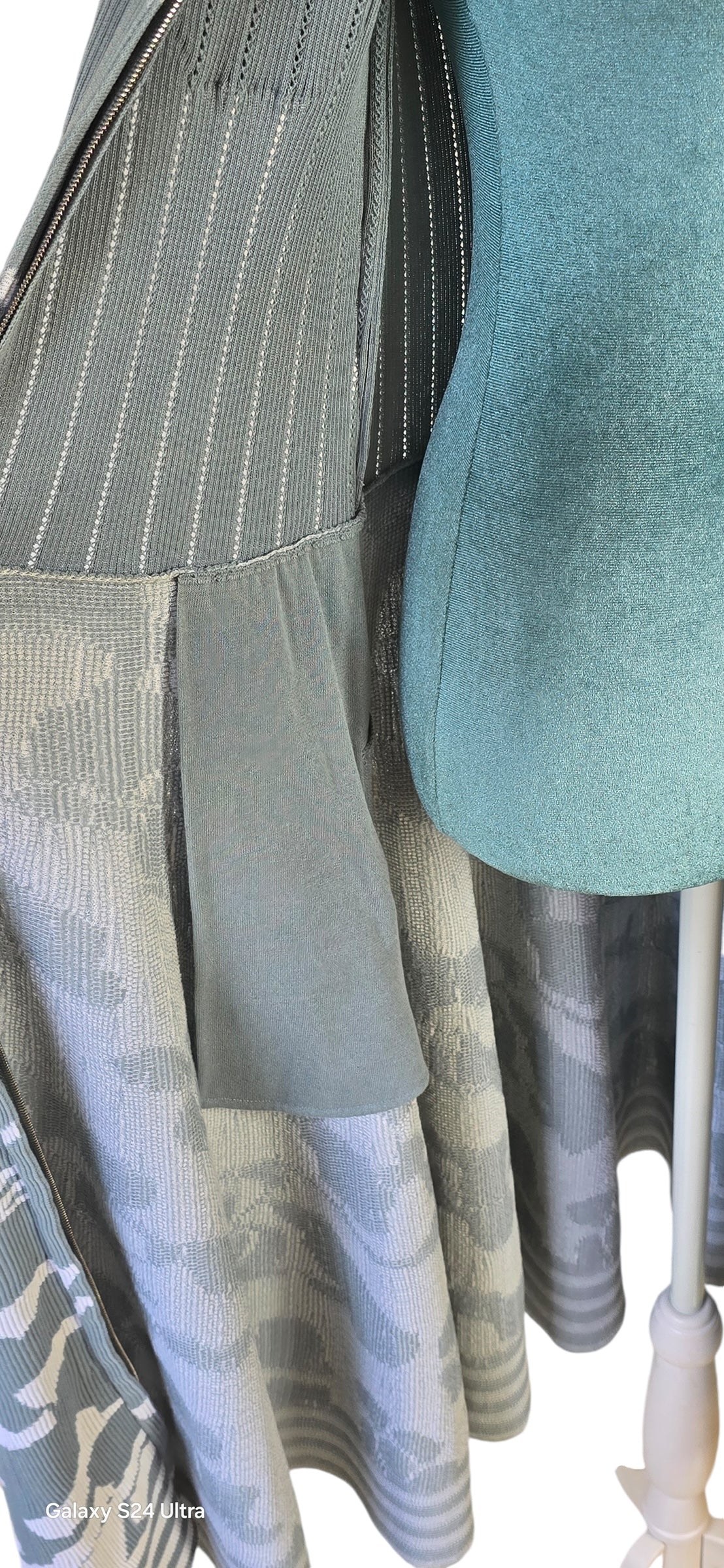 Chanel Airlines 2016 Runway Knit Midi Dress Baby Blue White Zipper Crew Neck FR 42