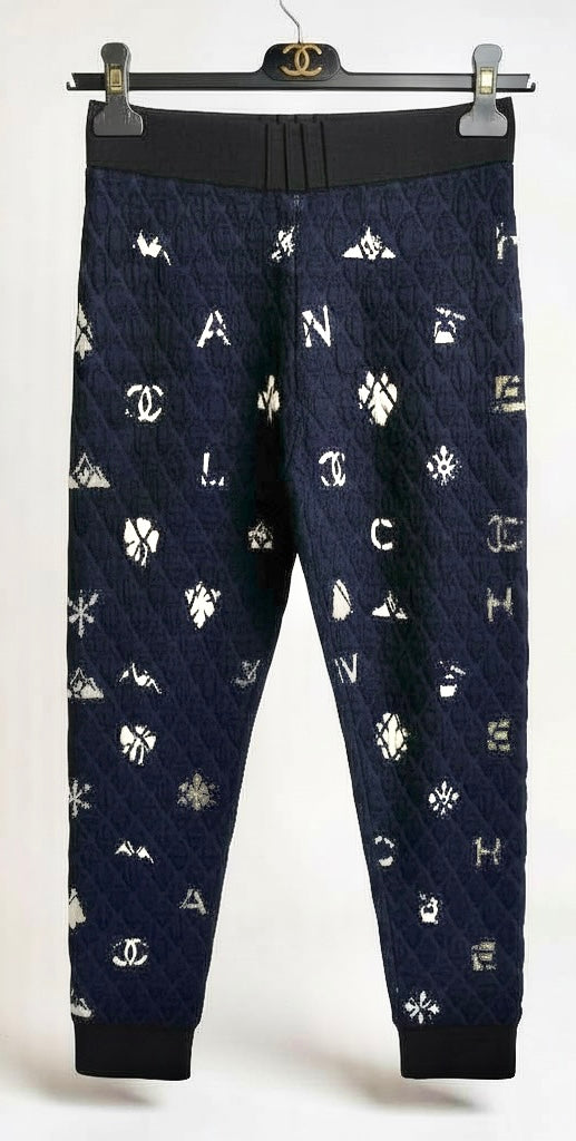 Chanel 2019 Coco Niege Après-ski Ski Motif Leggings Pants FR 38