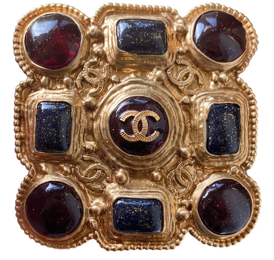 Chanel 11A Paris Byzance Gripoix Large Gold Brooch Pendant