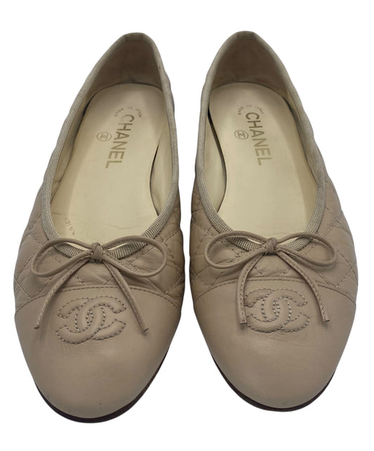 Chanel Beige Quilted Leather CC Bow Ballet Flats EU 38.5