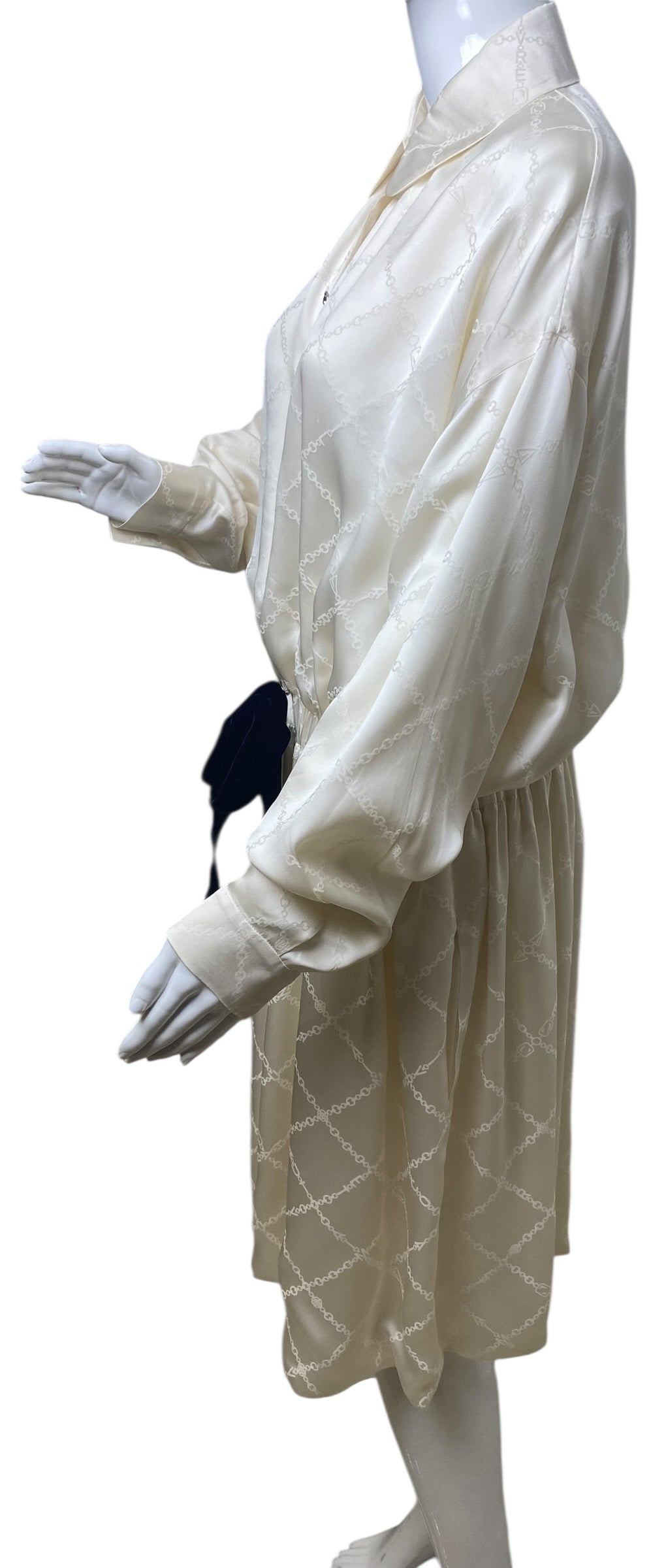 Chanel 22B Ecru Jacquard Silk CC Logo Velvet Bow Blouson Dress FR 40