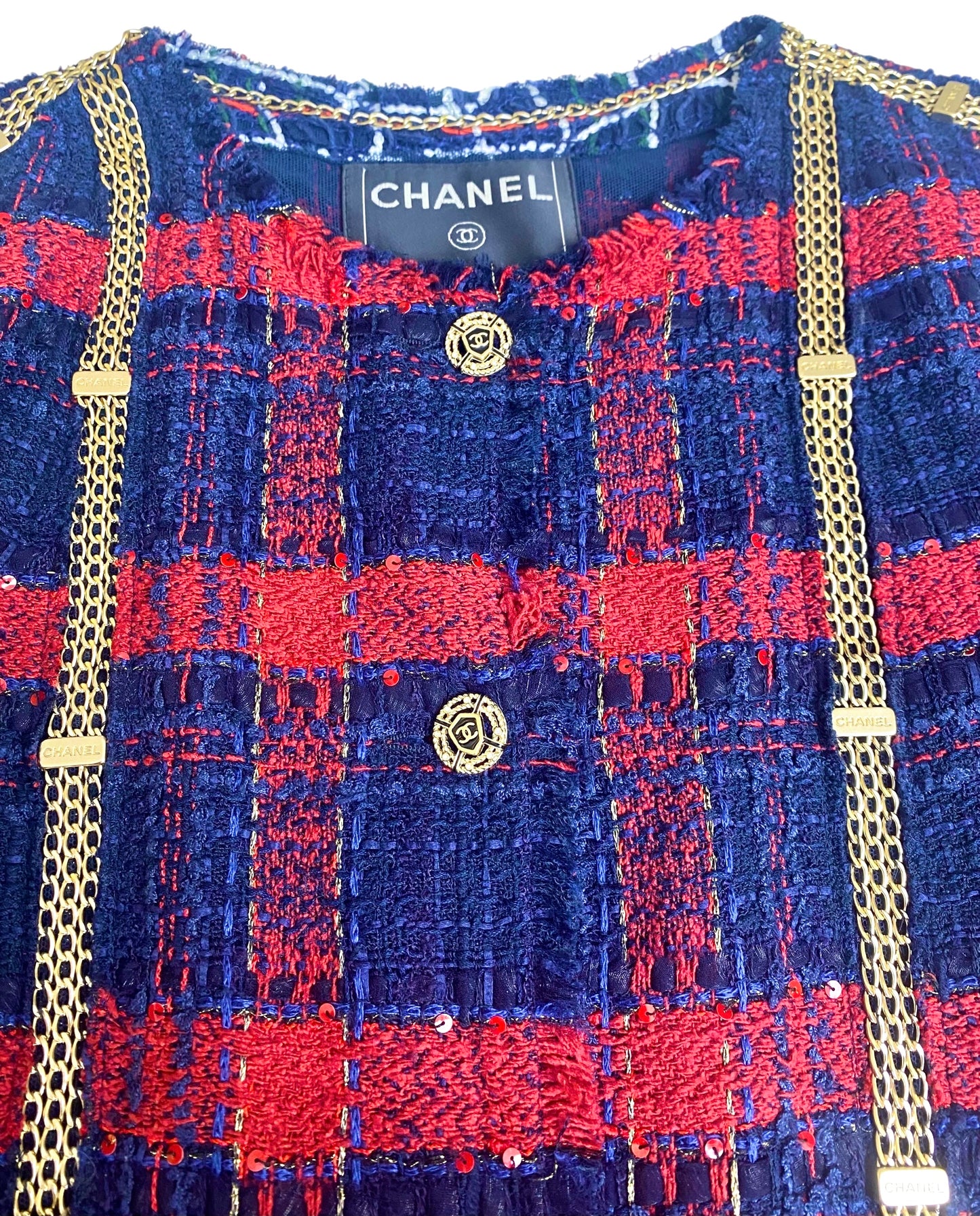 RARE CHANEL 08P RUNWAY BLUE RED GOLD CC MULTI CHAINS TWEED JACKET FR 44