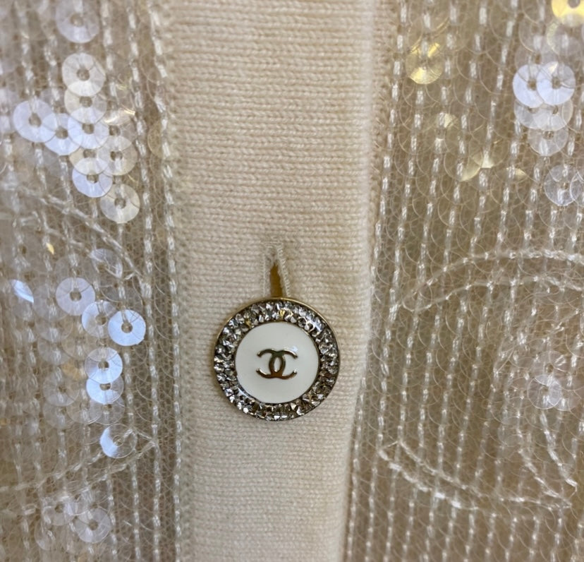 Rare Chanel 22S CC Sequin Cream Iridescent Vest Mini Dress Waistcoat Cardigan FR 40