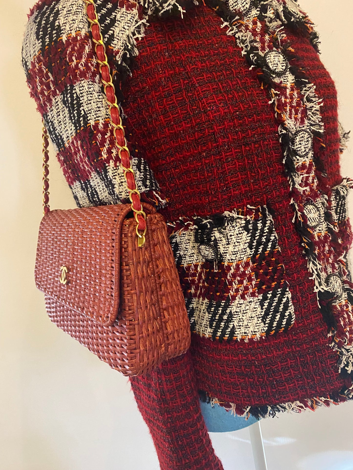 Chanel Extremely Rare 2001 Spring Red Wicker Basket Classic Flap Handbag with Matte Gold Hardware
